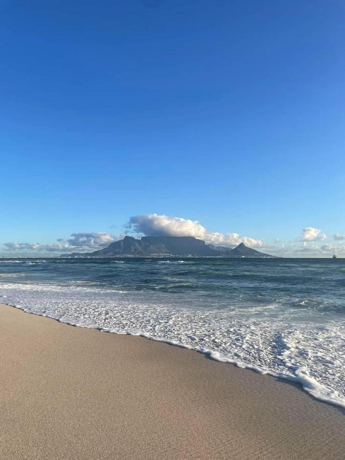 Oceanview Holiday Accommodation Bloubergstrand Exterior foto